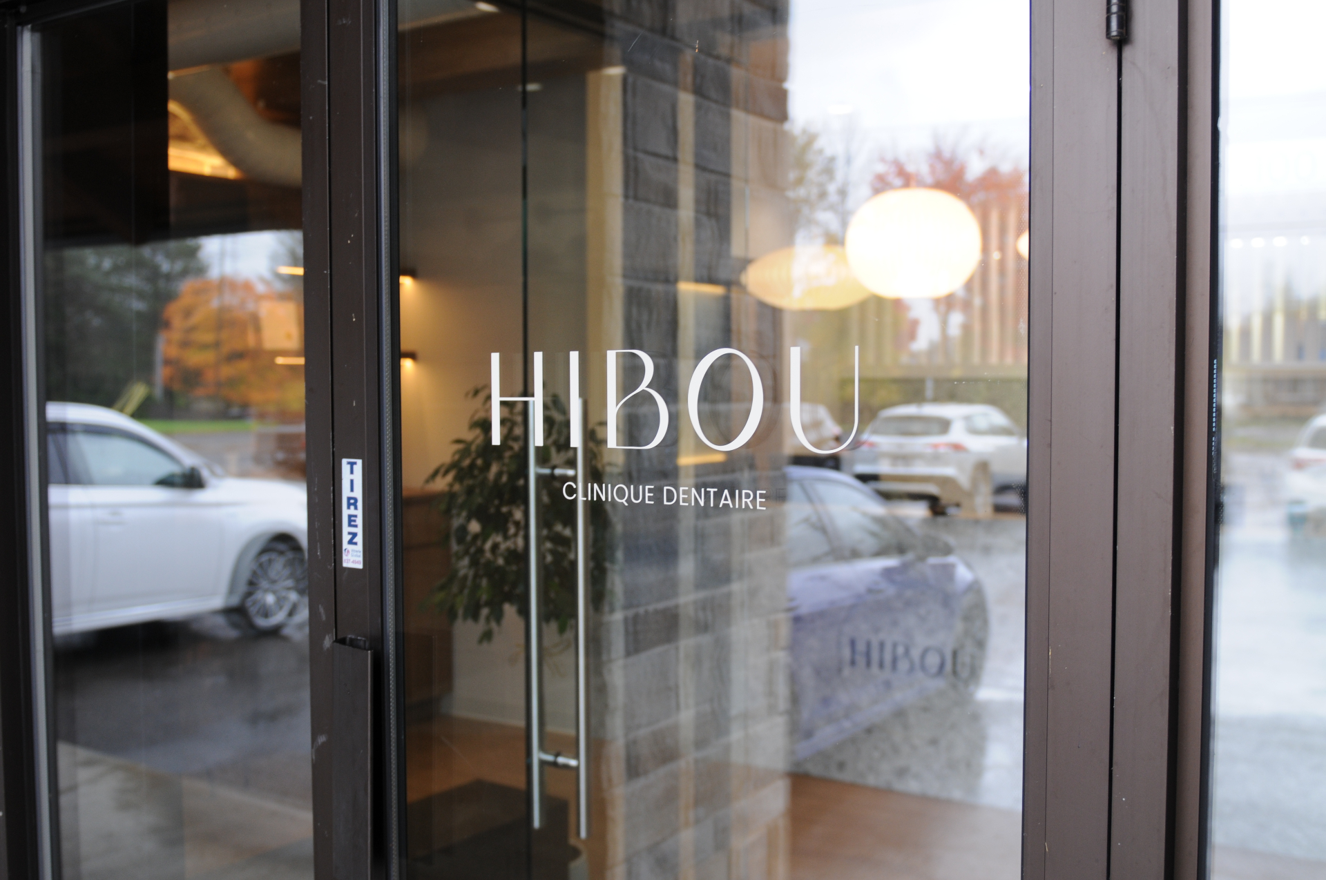 Entrée de la clinique dentaire HIBOU